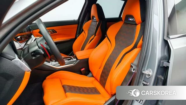 BMW M3 2024 Серебристо-серый из Китая
