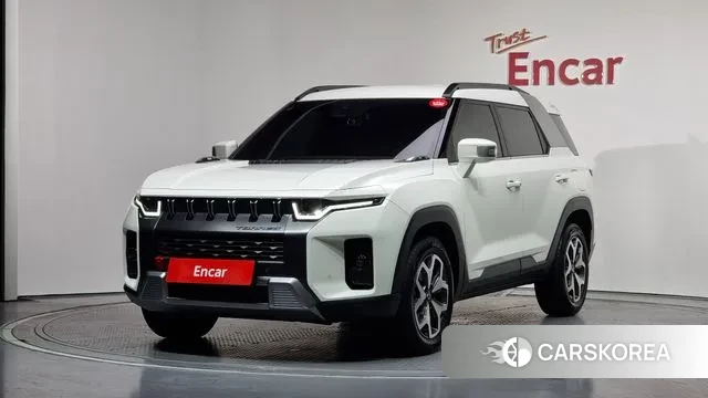 Ssangyong Torres 2025 Белый из Кореи