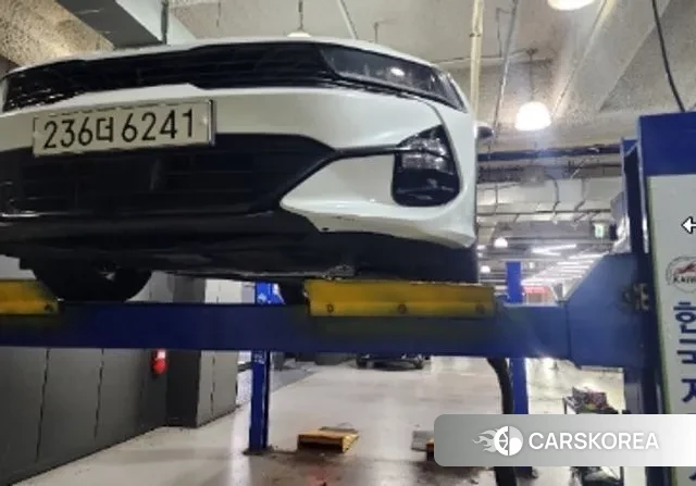 Kia K5 3rd generation 2022 Белый из Кореи