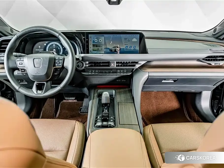 Toyota Crown 2025 Черный из Китая