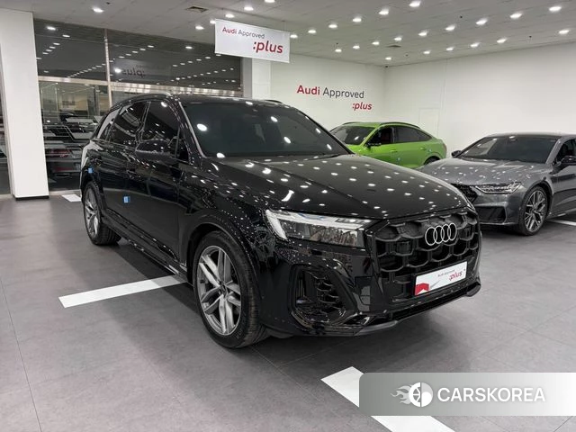 Audi Q7 (4M) 2025 Черный из Кореи