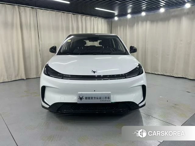 ARCFOX Extreme Fox Polar Fox T1 2026 Белый из Китая