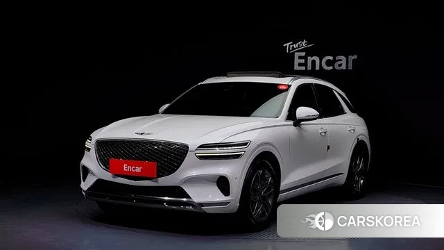 Genesis GV70 2023 Белый из Кореи