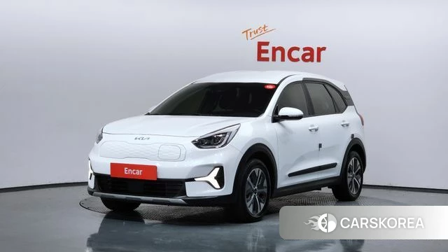 Kia Niro Plus 2022 Белый из Кореи