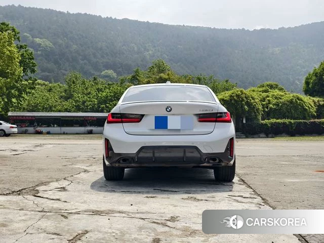 BMW 3 series 2024 Белый из Китая