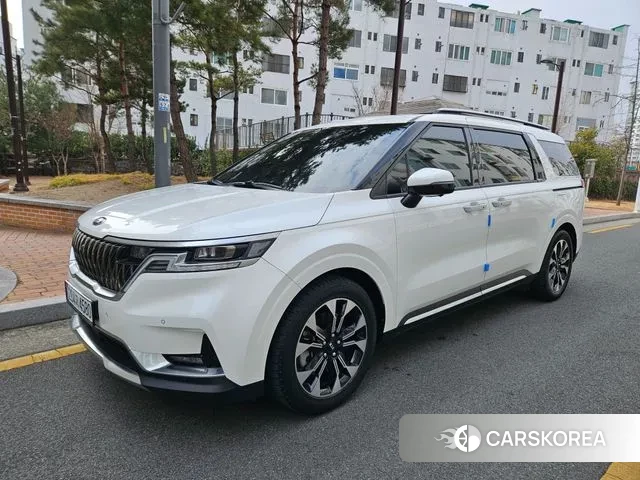 Kia Carnival 4th generation 2021 Белый из Кореи