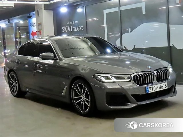 BMW 5 Series (G30) 2021 Серый из Кореи