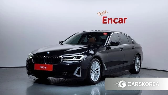 BMW 5 Series (G30) 2021 Черный из Кореи