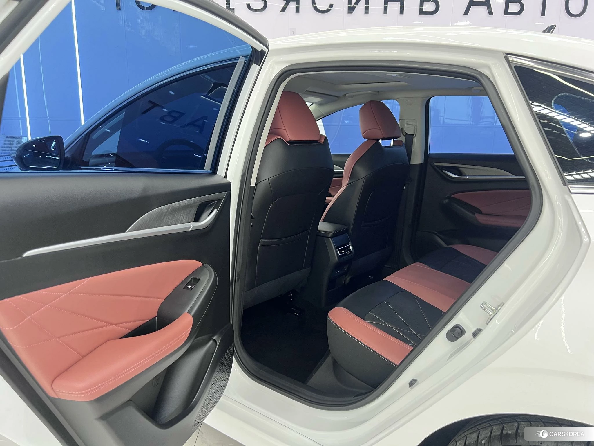 Chang'an Yidong 2022 Белый из Китая