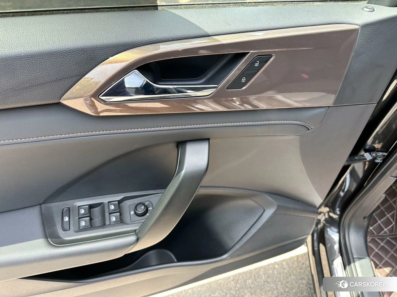 Volkswagen Tuyue 2022 Темно-серый из Китая