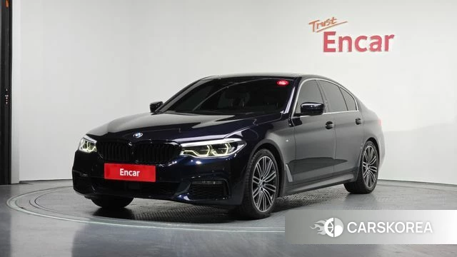 BMW 5 Series (G30) 2019 Черный из Кореи