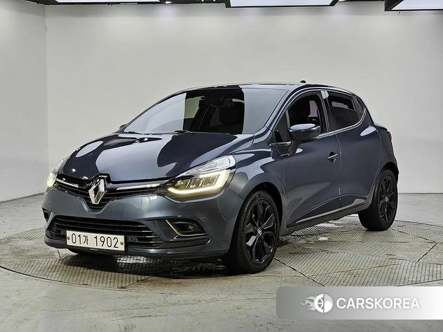 Renault Korea (Samsung) Clio 2018 Серый из Кореи