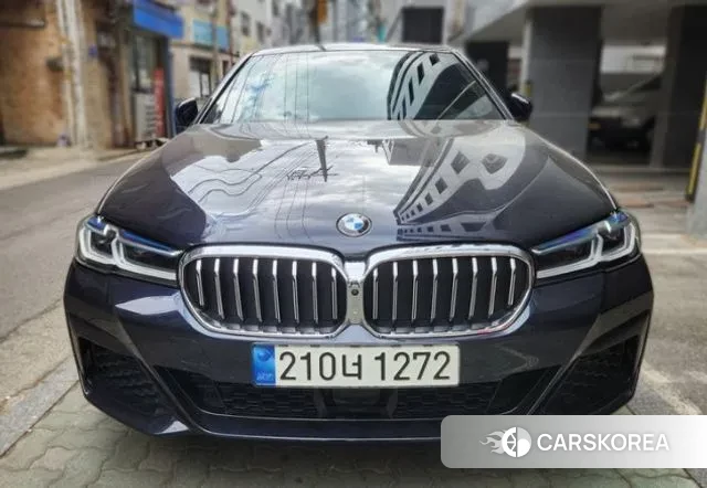 BMW 5 Series (G30) 2021 Черный из Кореи