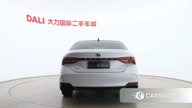 Toyota Asian dragon 2024 Белый из Китая
