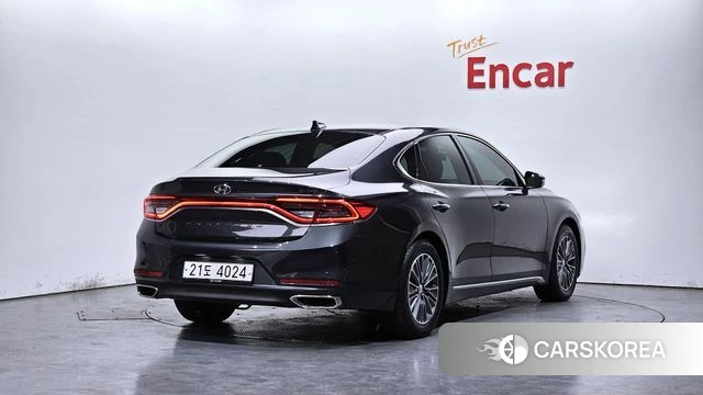 Hyundai Grandeur IG Hybrid 2019 Серый из Кореи