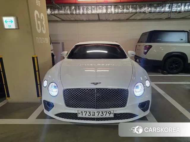 Bentley Continental GT 3rd Generation 2020 Белый из Кореи