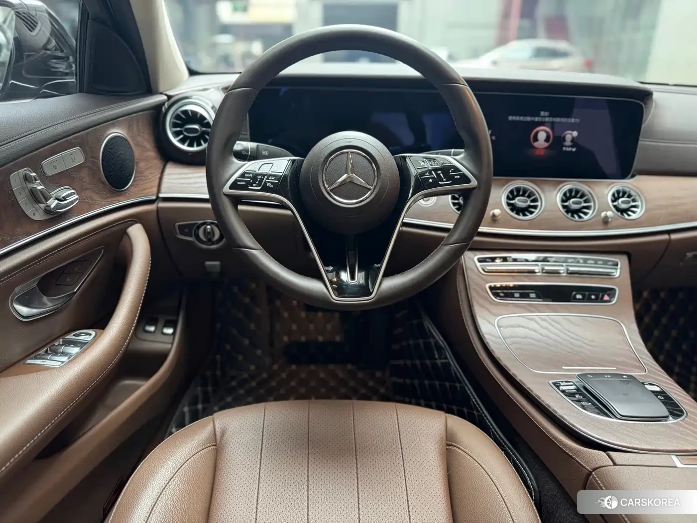 Mercedes-Benz E-Class 2023 Черный из Китая