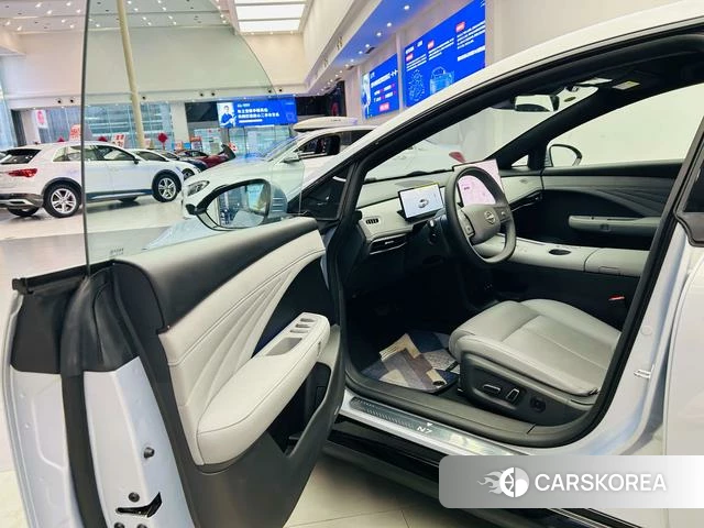 Nissan N7 2025 Белый из Китая