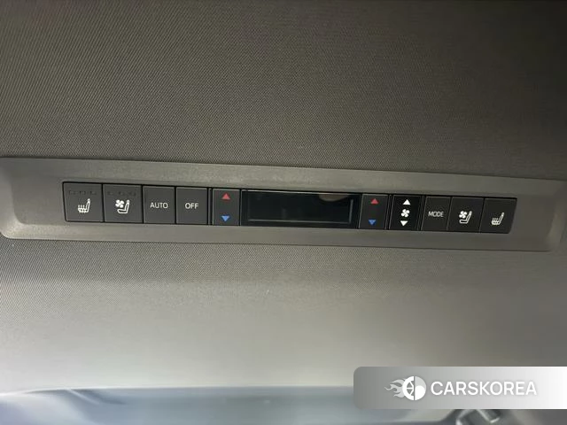 Toyota Saina 2025 Белый из Китая