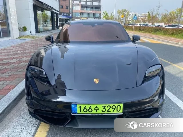 Porsche Taycan 2023 Черный из Кореи