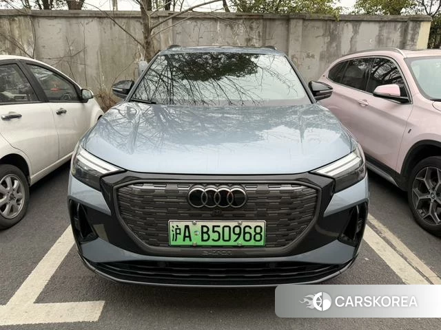 Audi Q4 e-tron 2022 Синий из Китая