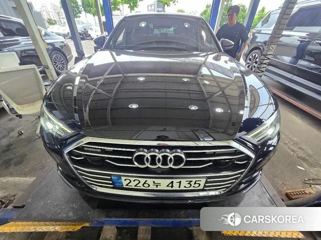 Audi A6 (C8) 2021 Черный из Кореи
