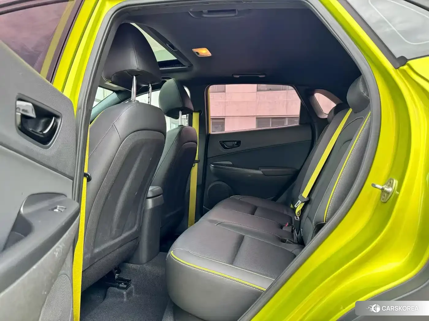Hyundai ENCINO 2018 Yellow/orange из Китая