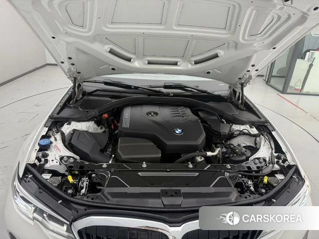 BMW 3 series 2021 Белый из Китая