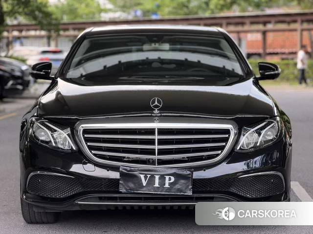 Mercedes-Benz E-class id 4222061 из Китая