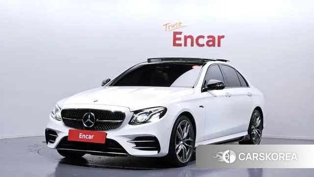 Mercedes-Benz E-Class W213 2019 Белый из Кореи