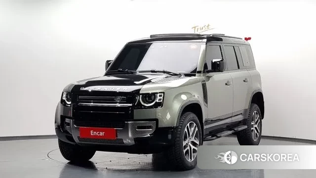 Land Rover Defender (L663) 2023 Зеленый из Кореи