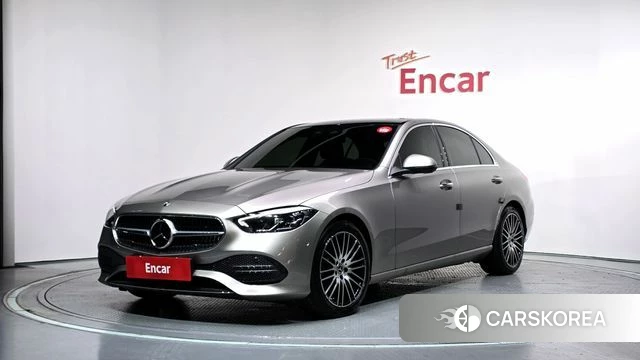 Mercedes-Benz C-Class W206 2024 Песочный из Кореи