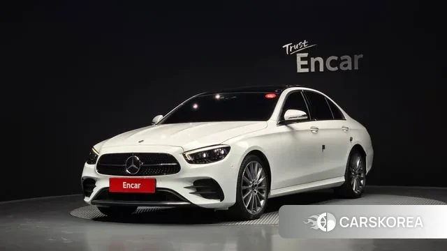 Mercedes-Benz E-Class W213 2020 Белый из Кореи