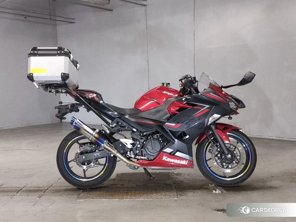 Проданный Kawasaki NINJA 400 2019 из Японии, фото 2