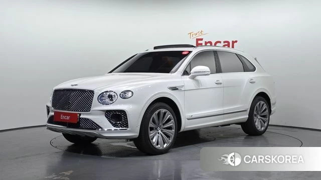 Bentley Bentayga 2022 Белый из Кореи