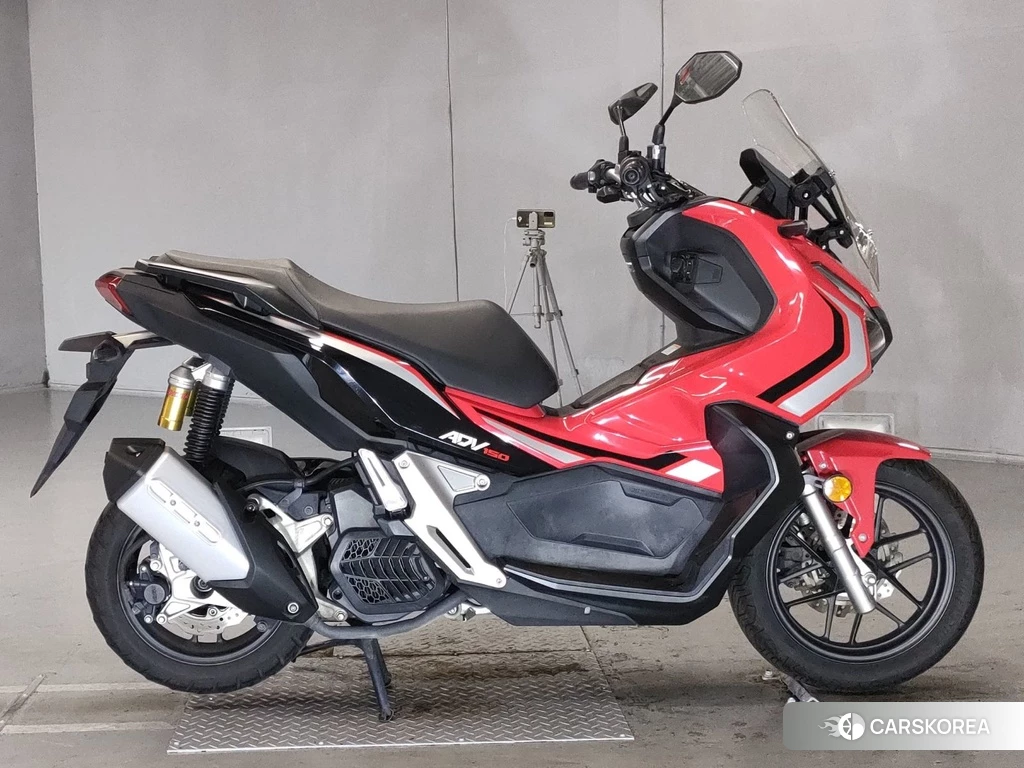 Проданный Honda ADV150 2019 из Японии, фото 2