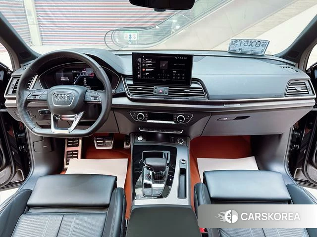 Audi Q5L 2024 Черный из Китая