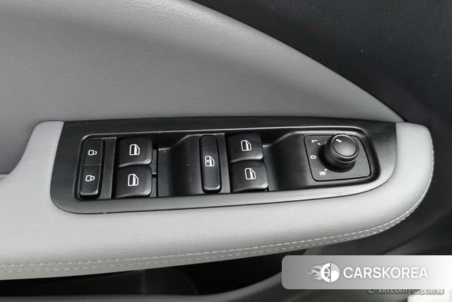 Zero-running car Zero run T03 2024 Белый из Китая