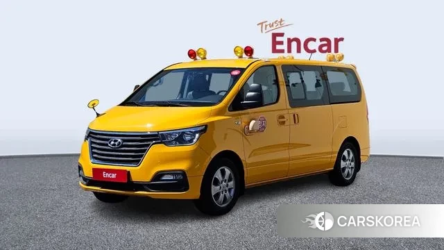 Hyundai The New Grand Starex 2019 Желтый из Кореи