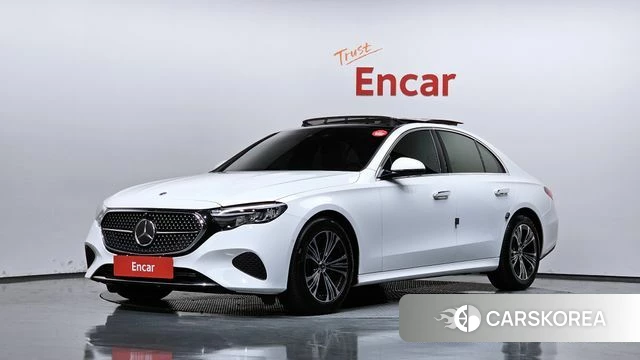 Mercedes-Benz E-Class W214 2024 Белый из Кореи