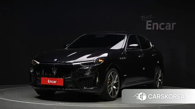 Maserati Levante 2019 Черный из Кореи