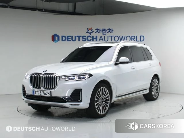 BMW X7 (G07) 2022 Белый из Кореи
