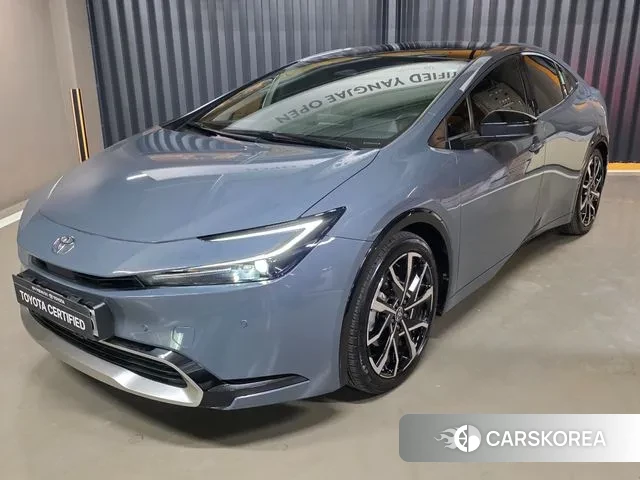 Toyota Prius 5th Generation 2024 Серый из Кореи
