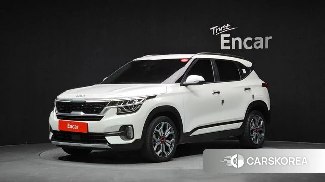 Kia Seltos 2022 Белый из Кореи