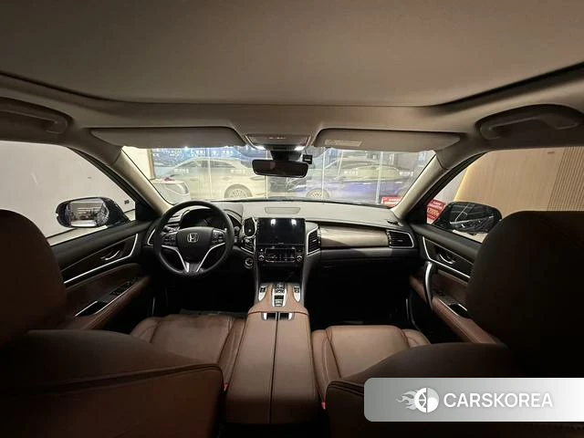Honda Crown Road 2021 Черный из Китая