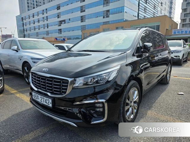Kia The New Carnival 2018 Черный из Кореи