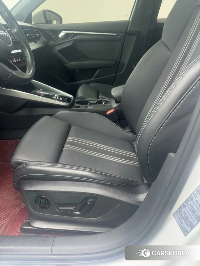 Audi A3 2022 Белый из Китая