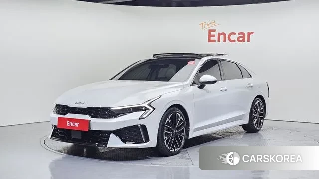 Kia The New K5 3rd generation 2024 Белый из Кореи