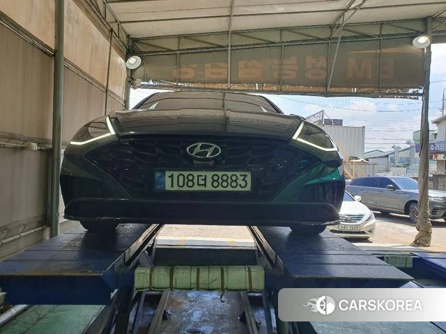 Hyundai Sonata (DN8) 2022 Серебристо-серый из Кореи