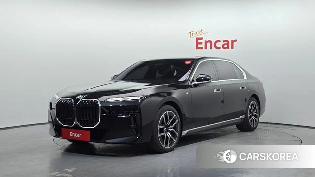 BMW 7 Series (G70) 2024 Черный из Кореи